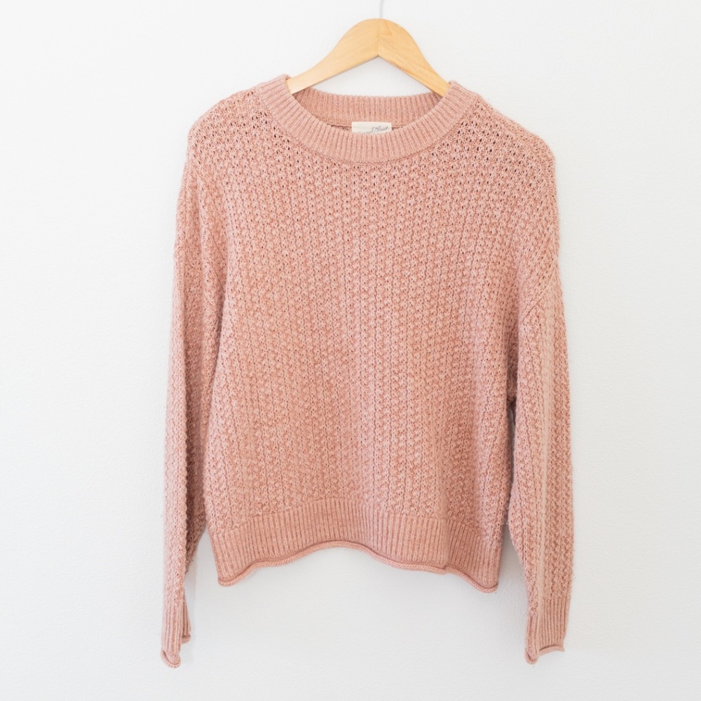 Universal Thread Blush Sweater Size Medium
